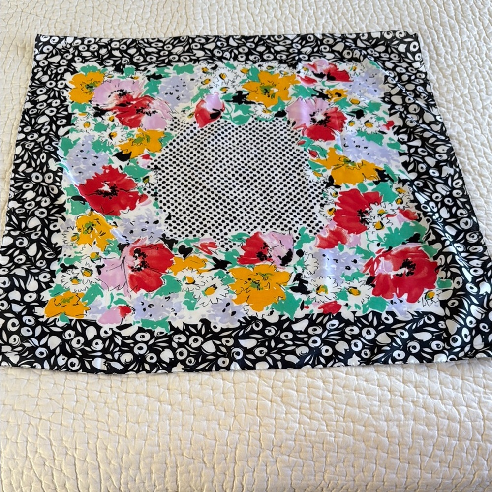 Vintage Avon Polyester Scarf, created in Italy - 30 x 31 in. - Picture 1 of 4